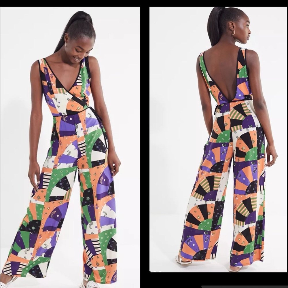 ⭐️3 for 25$⭐️UO Patchwork Surplice Jumpsuit